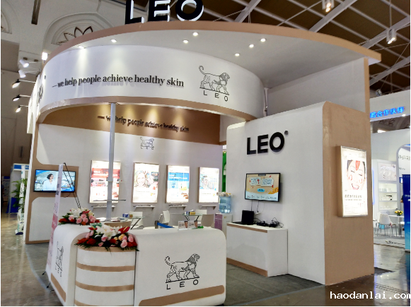 LEO 选择题Kinect体感大屏互动游戏